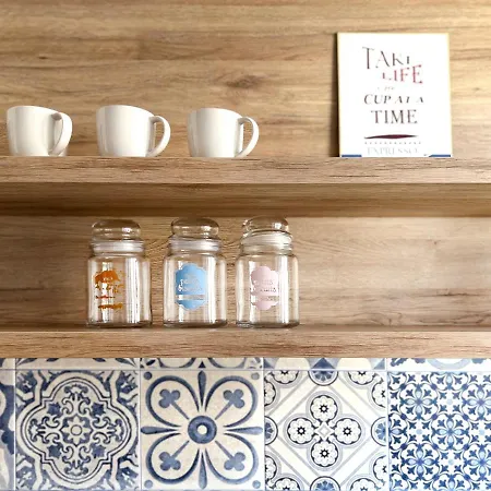 Lovely With Balcony In Old Town By Flat Mаnаger شقة *