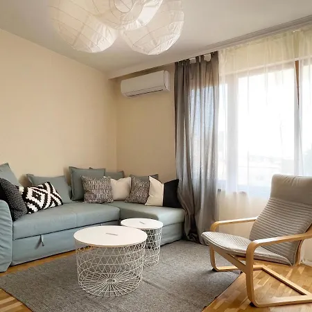 Apartament Lovely With Balcony In Old Town By Flat Mаnаger