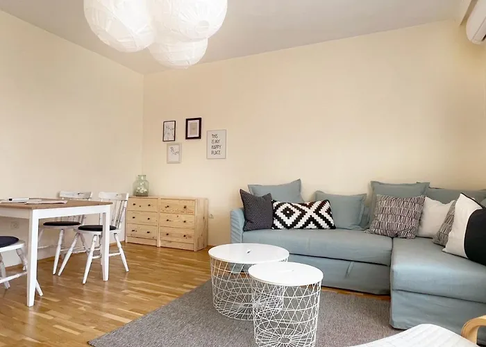 Lovely With Balcony In Old Town By Flat Mаnаger Pomorie